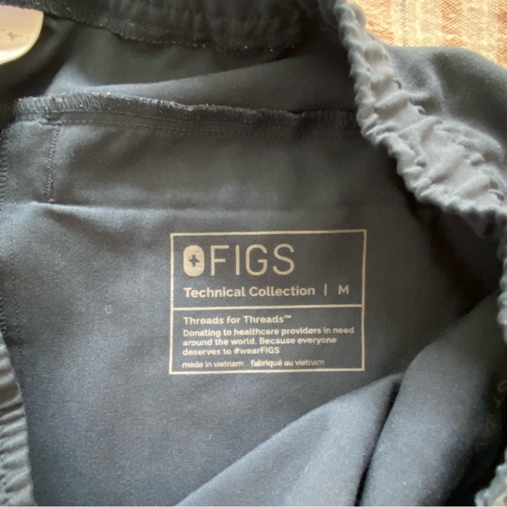 FIGS Blue Tansen Jogger Scrub Pants Medium - Picture 11 of 16